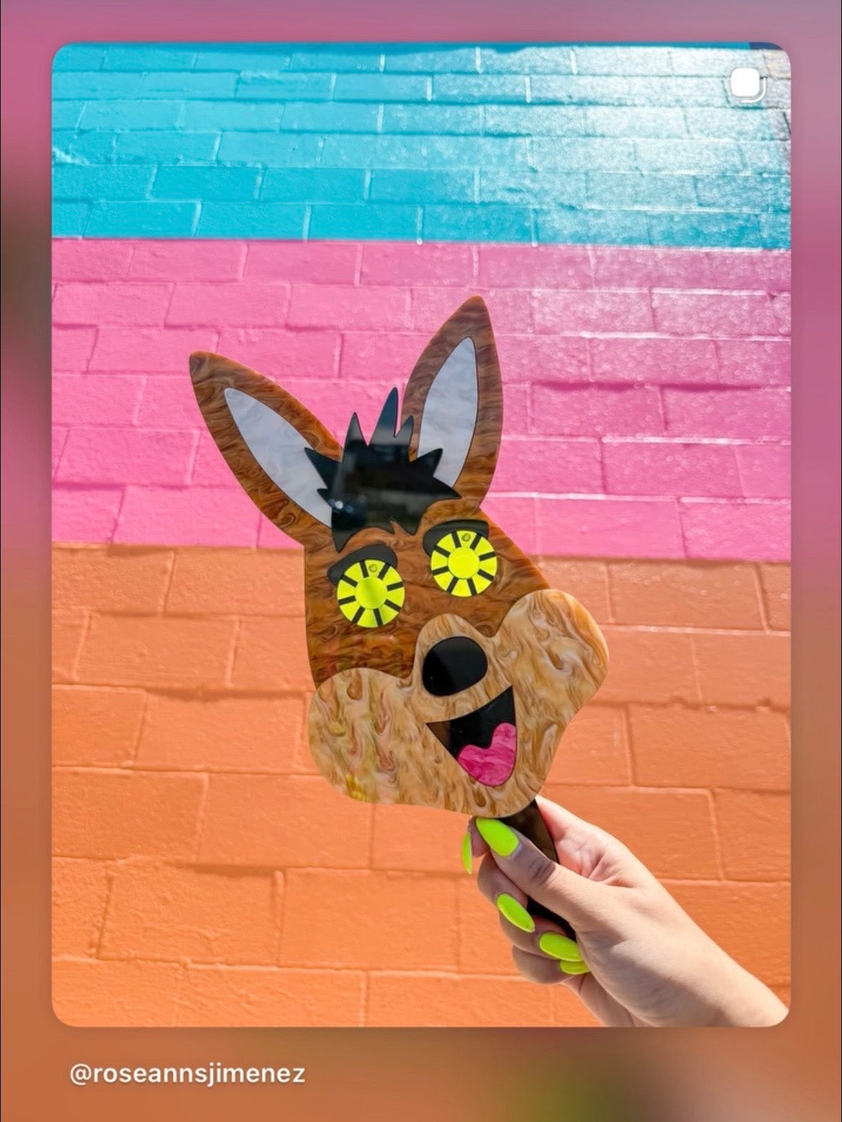 Yote! Fan