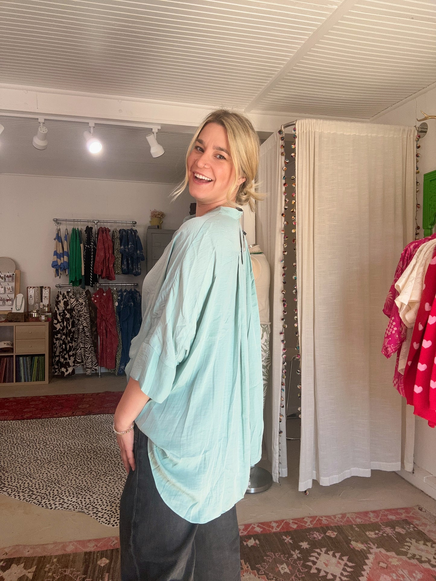 IYKYK Blouse | Mint