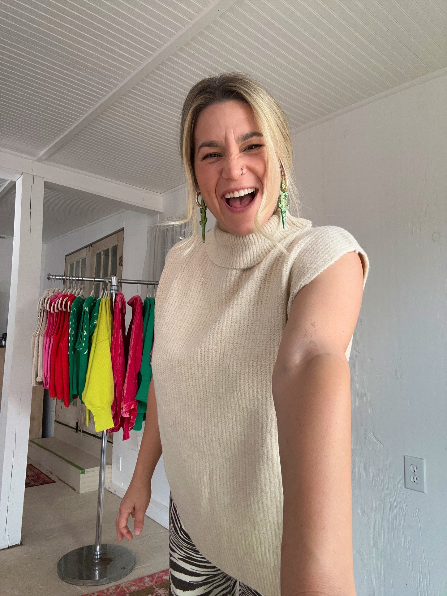 Turtle Neck Sweater Vest