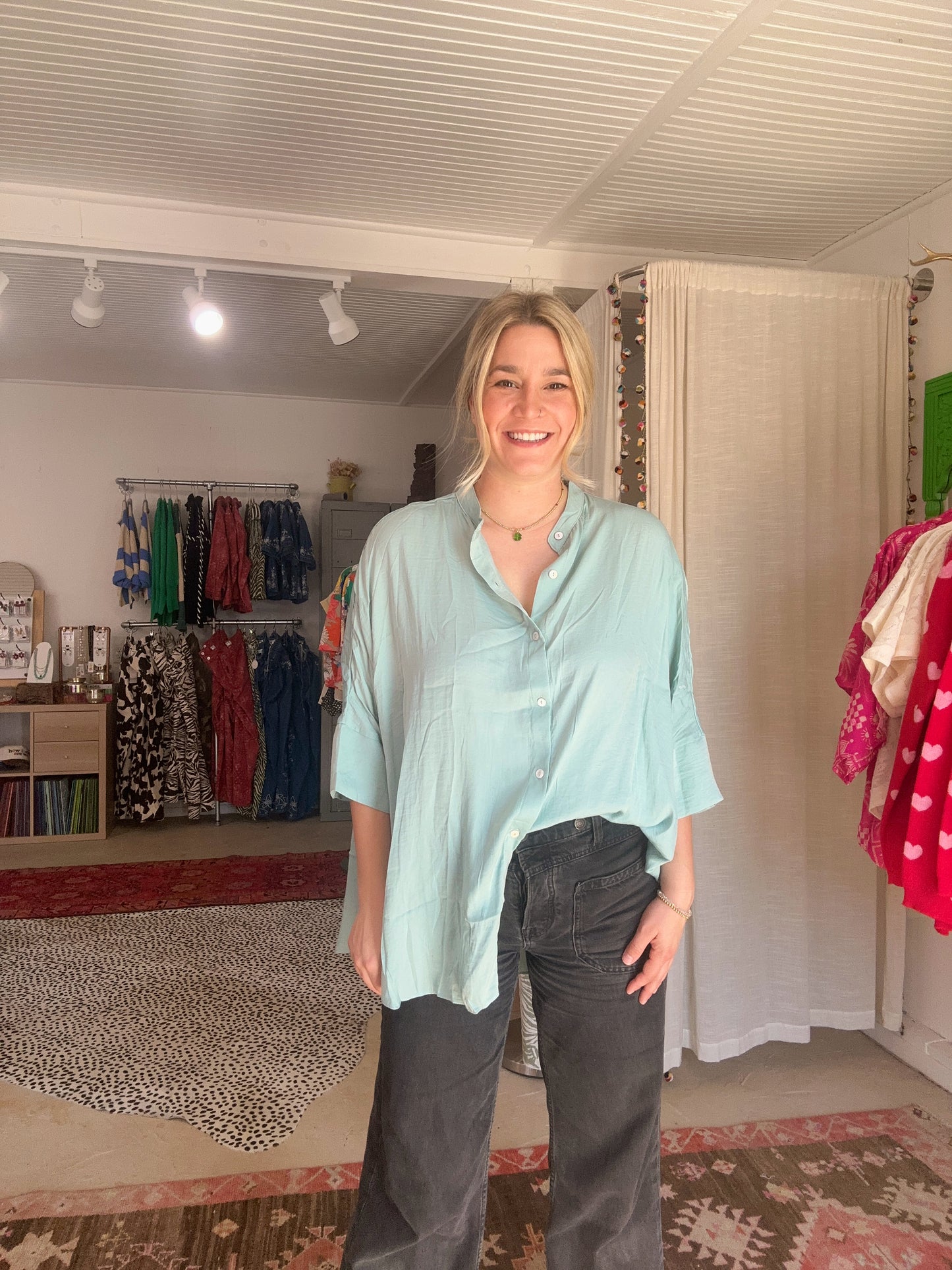IYKYK Blouse | Mint