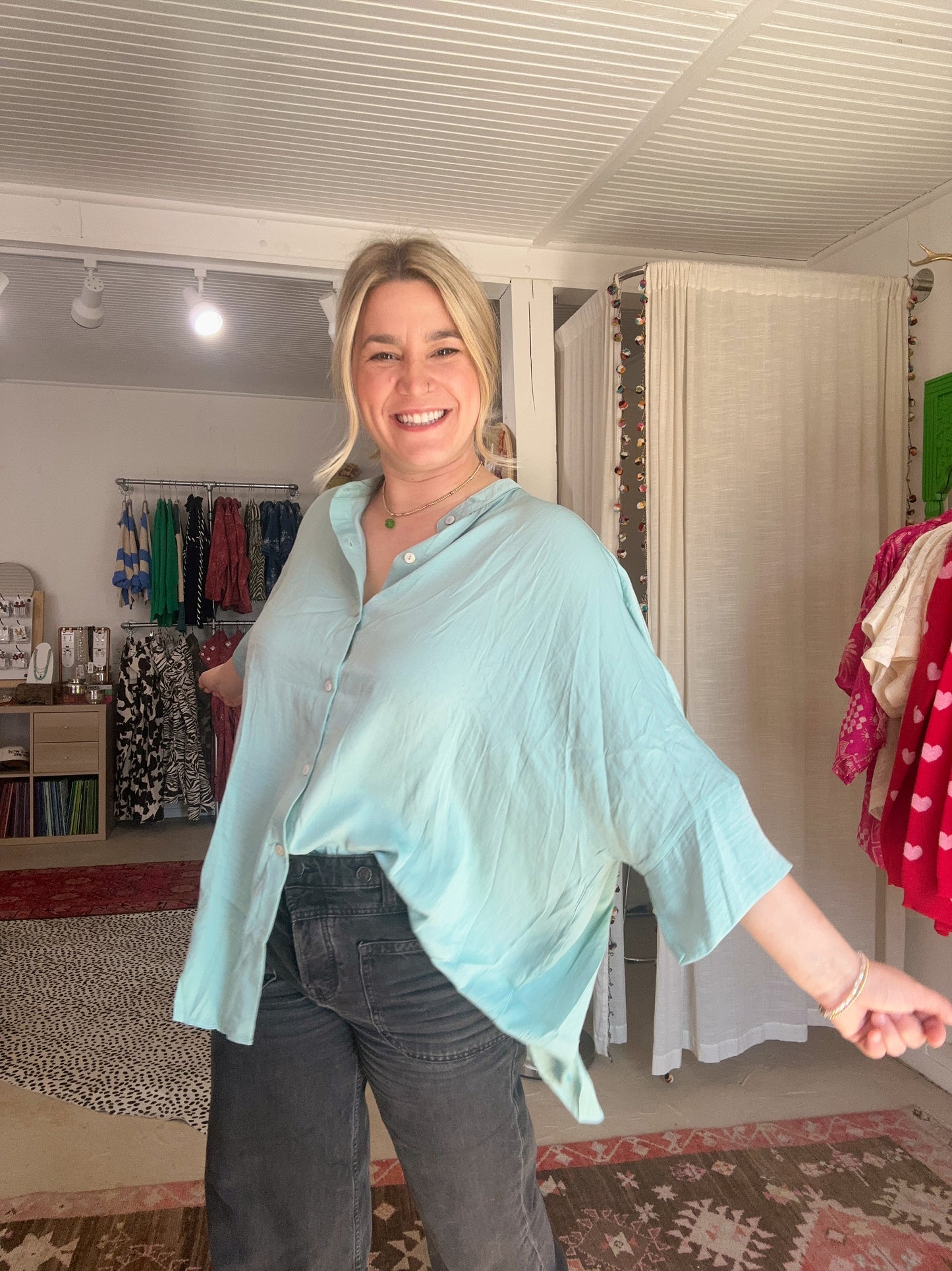 IYKYK Blouse | Mint