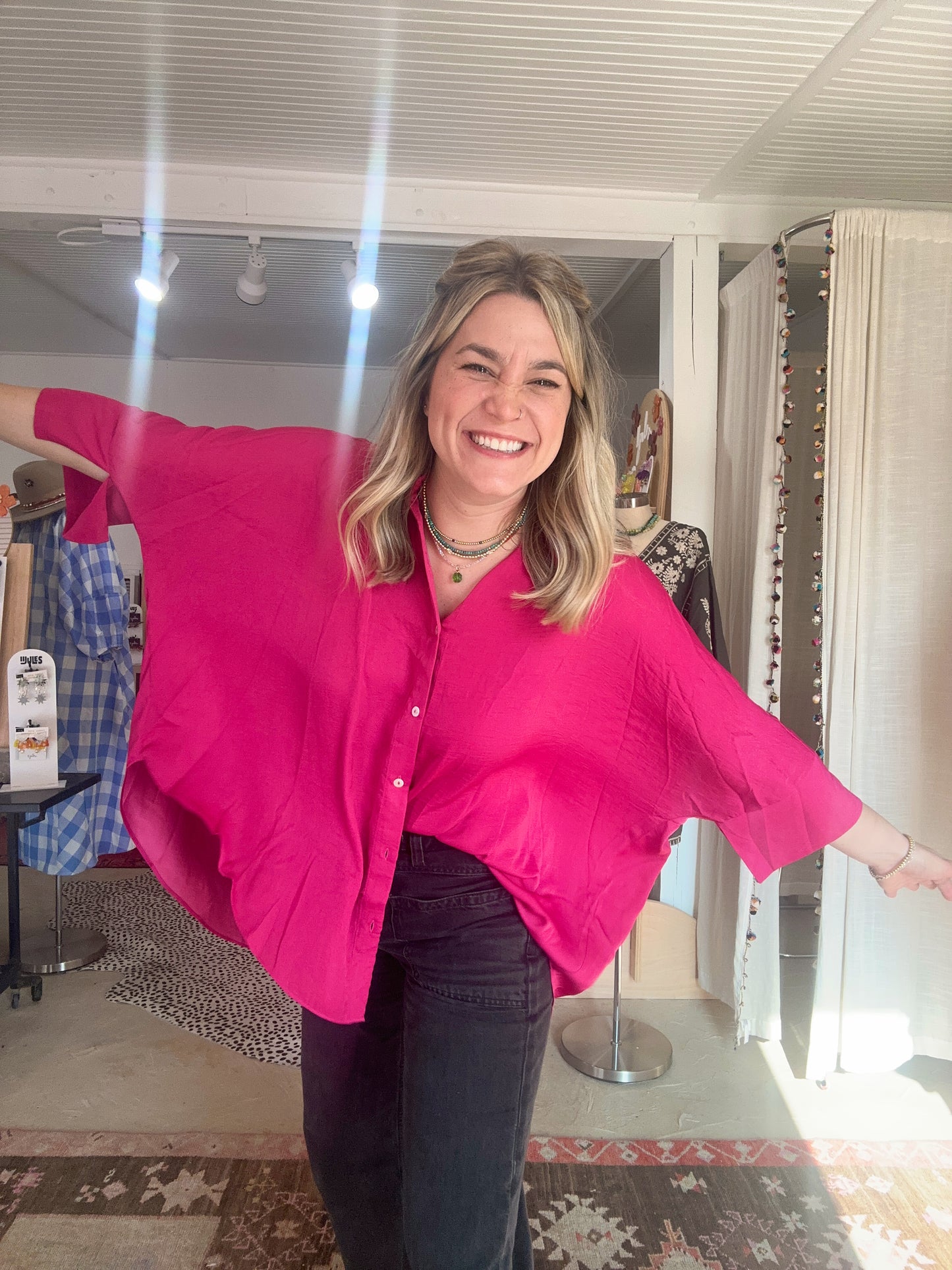 IYKYK Blouse | Fuchsia