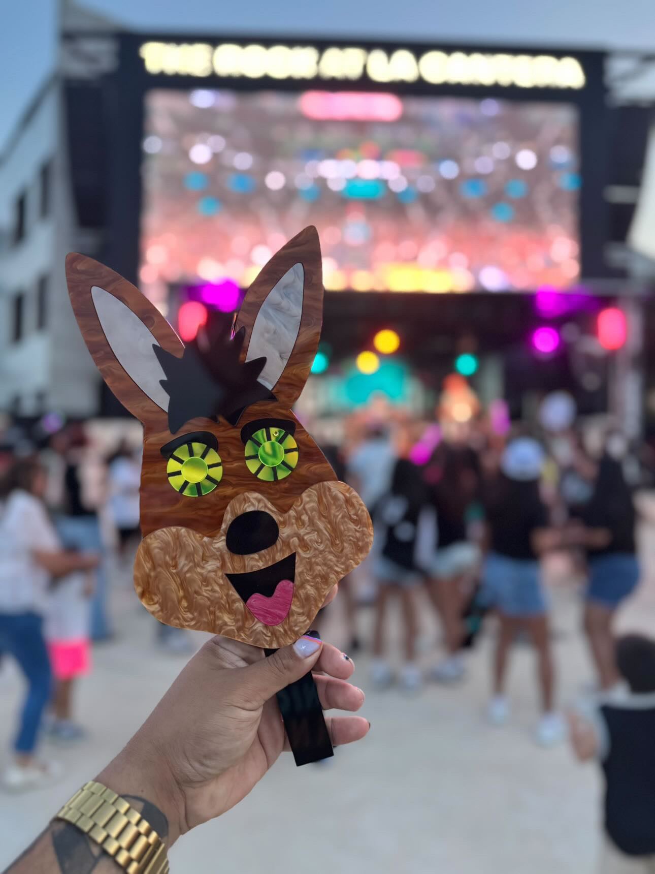 Yote! Fan