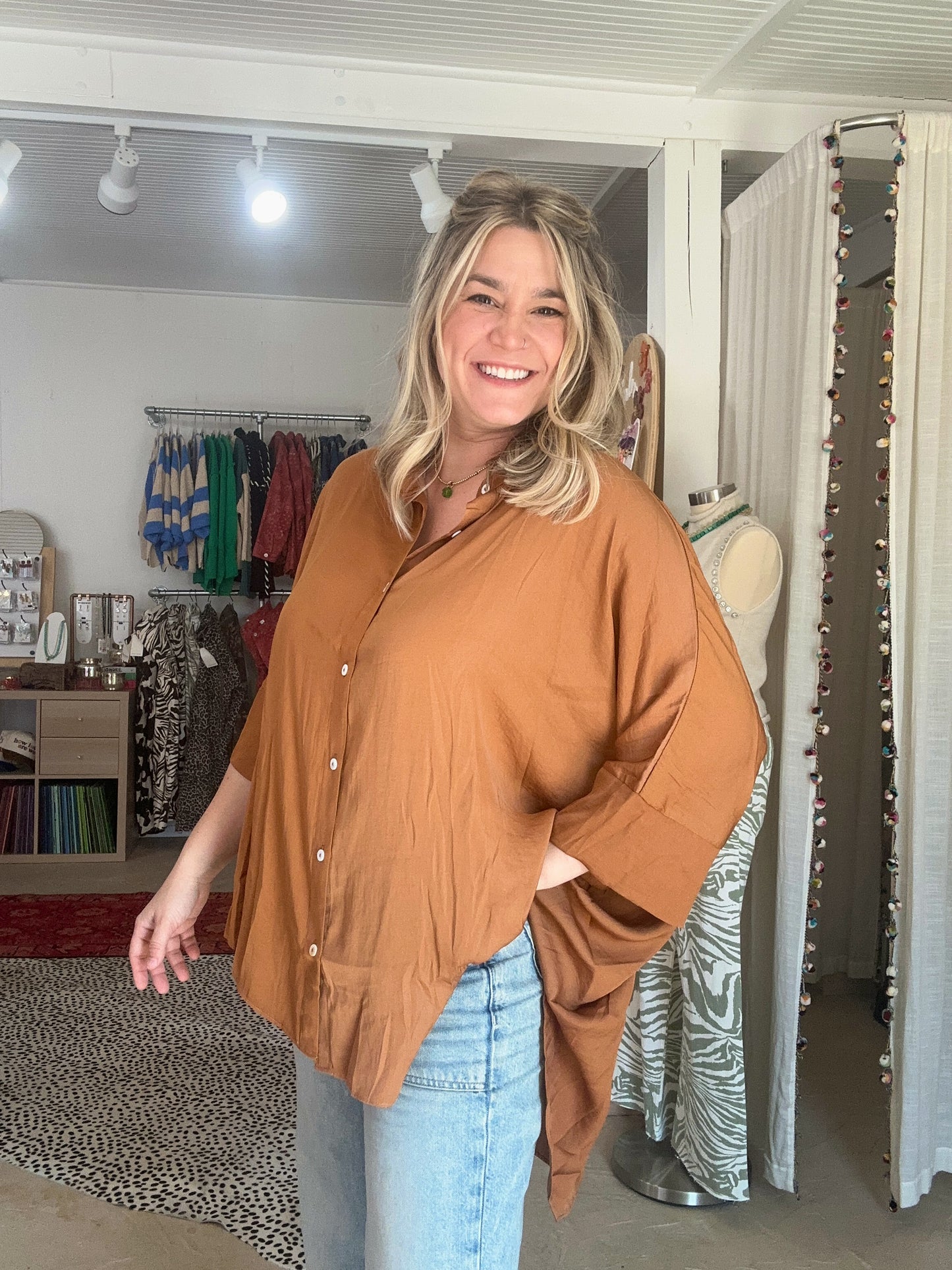 IYKYK Blouse | Bronze